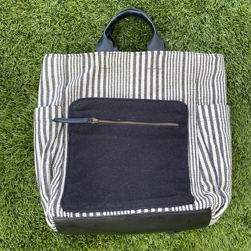 Universal Thread Backpack - image 1